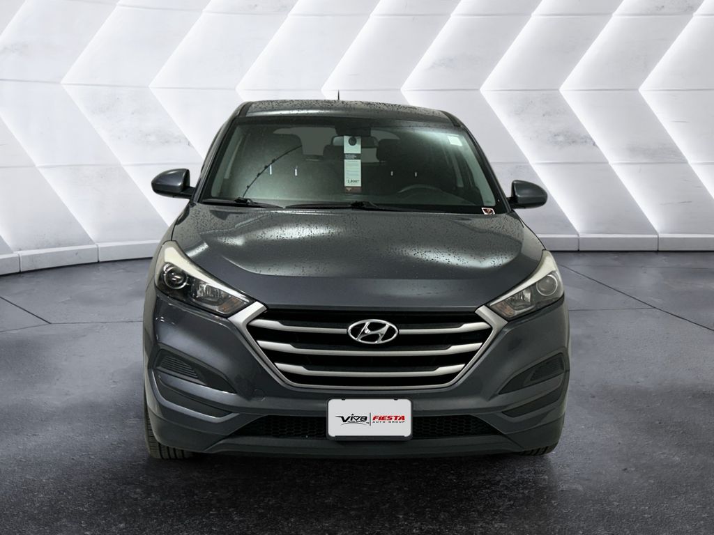 2018 Hyundai Tucson SE photo 2
