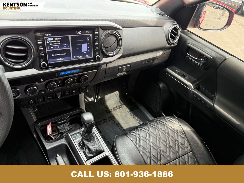 2021 Toyota Tacoma TRD Sport photo 24
