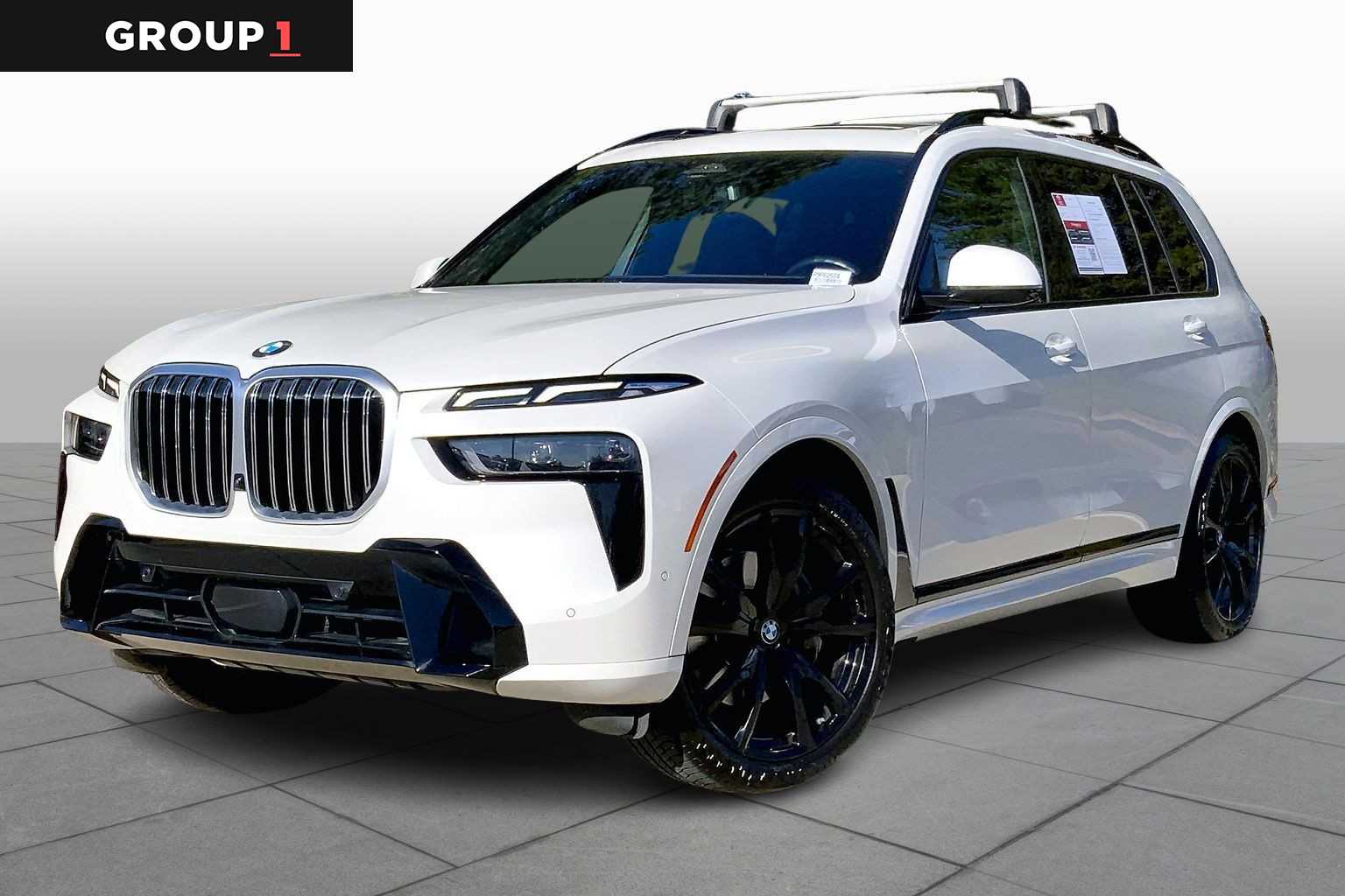 2023 BMW X7 40i's photo