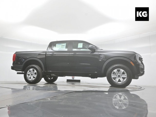 2025 Ford Ranger XL's photo