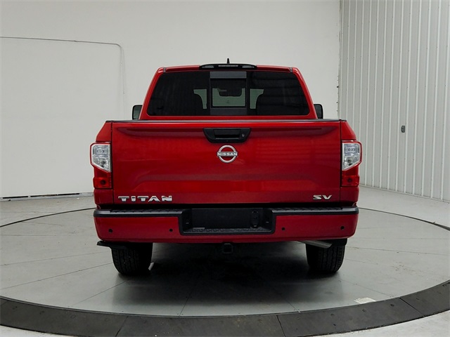 2024 Nissan Titan SV photo 4