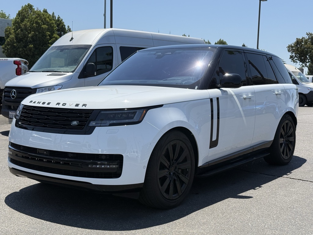 2023 Land Rover Range Rover Autobiography photo 4