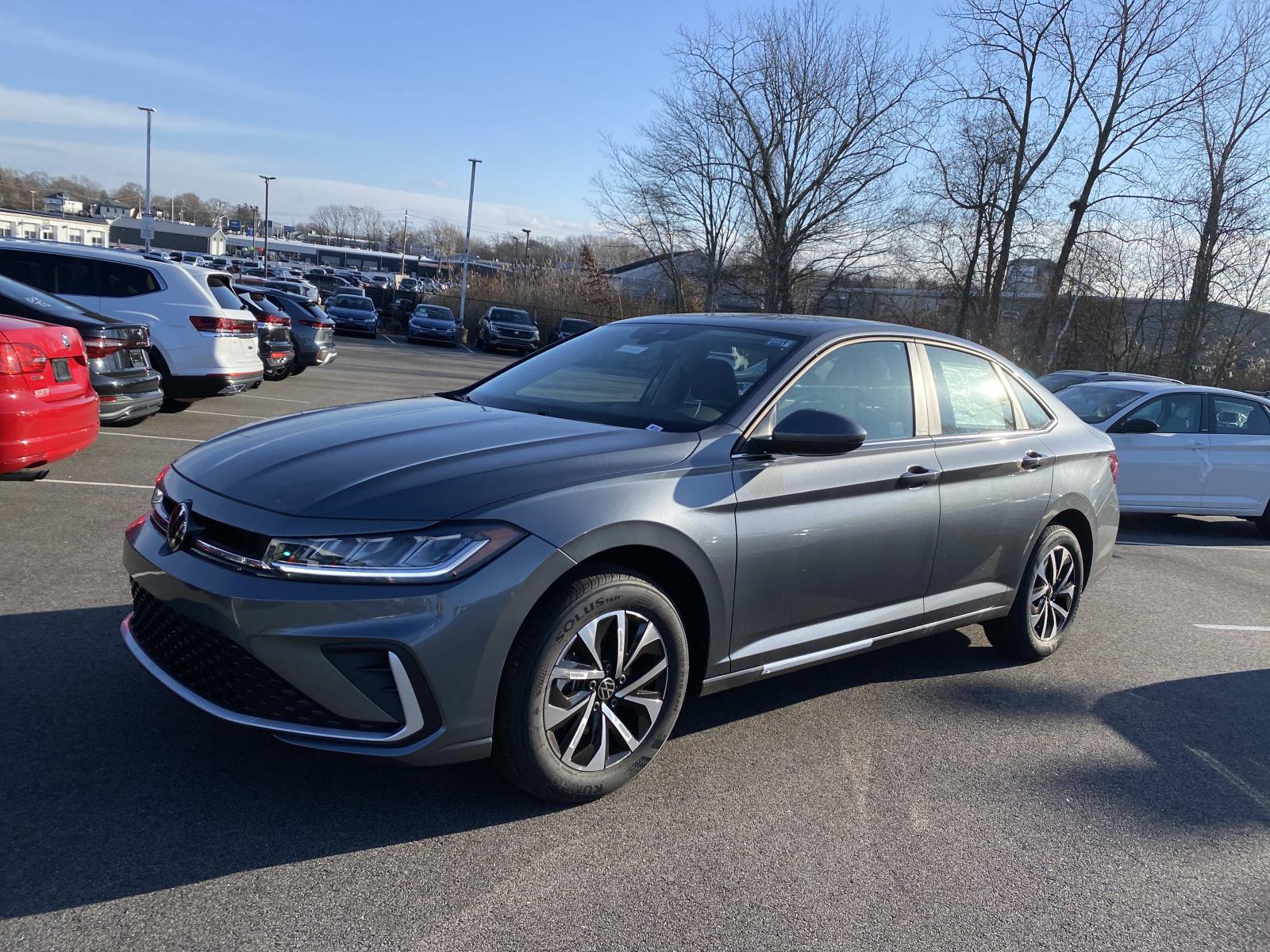 2025 Volkswagen Jetta S's photo