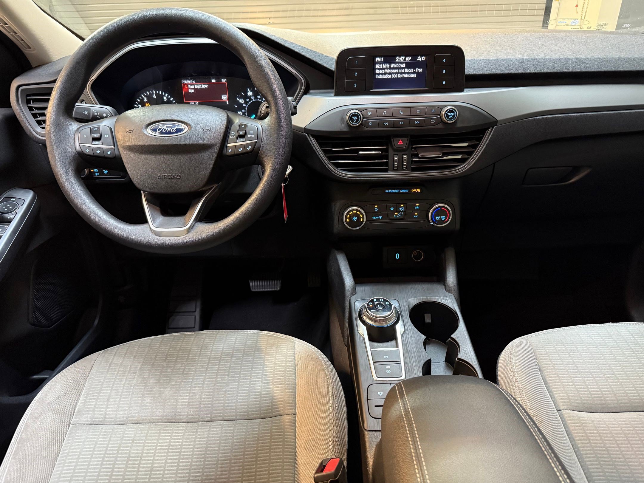 2020 Ford Escape S photo 4