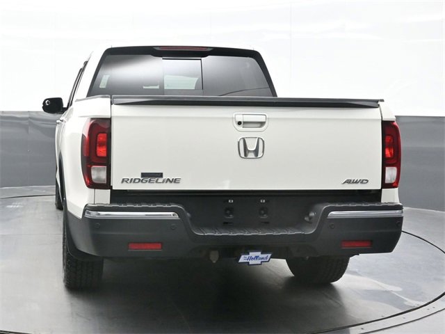 Used 2019 Honda Ridgeline RTL-E with VIN 5FPYK3F75KB030626 for sale in South Charleston, WV