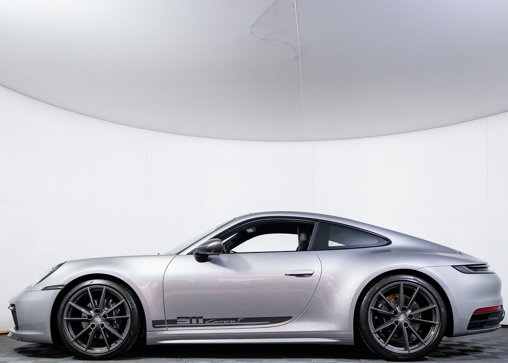 2024 Porsche 911 T photo 4