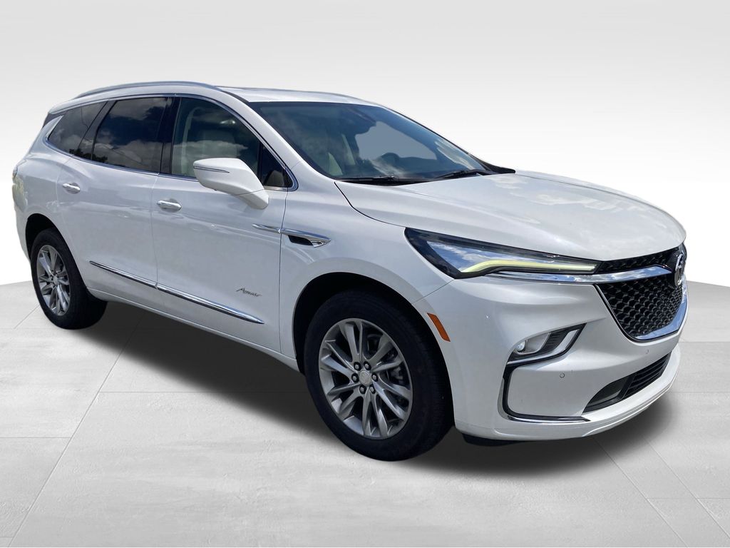 2022 Buick Enclave Avenir photo 9
