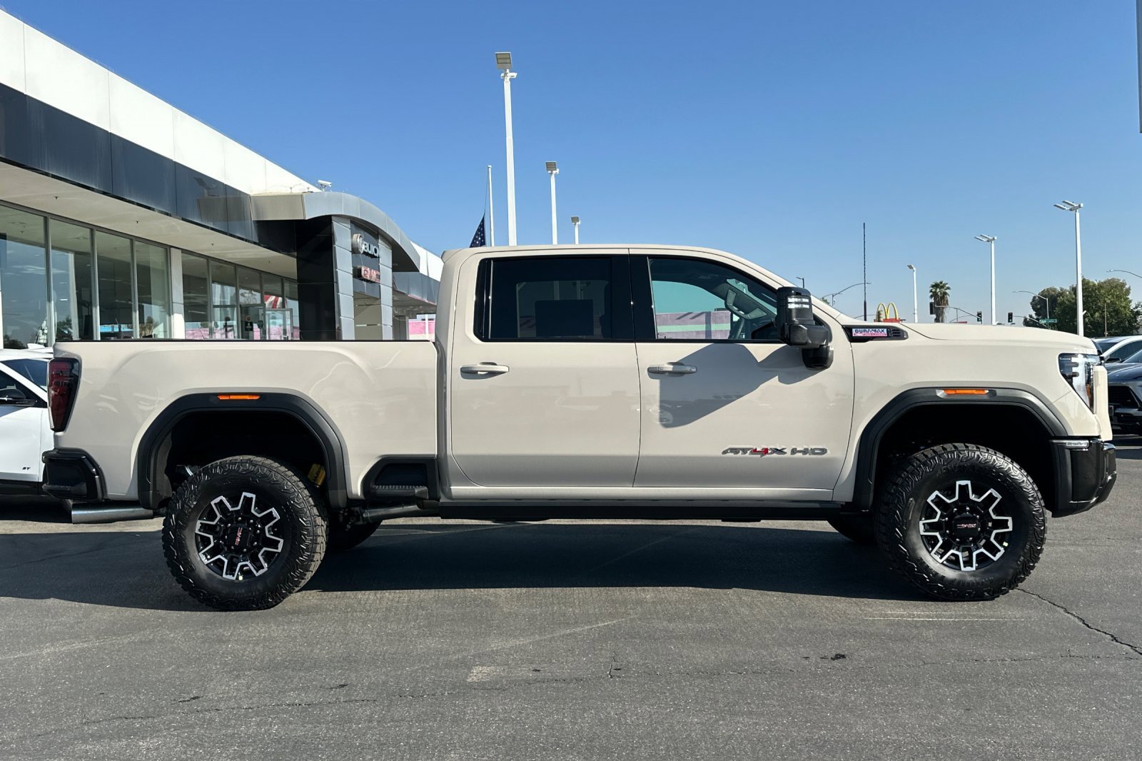 2026 Gmc Sierra HD AT4X photo 4