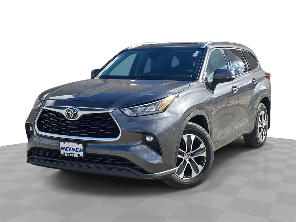 2020 Toyota Highlander XLE's photo