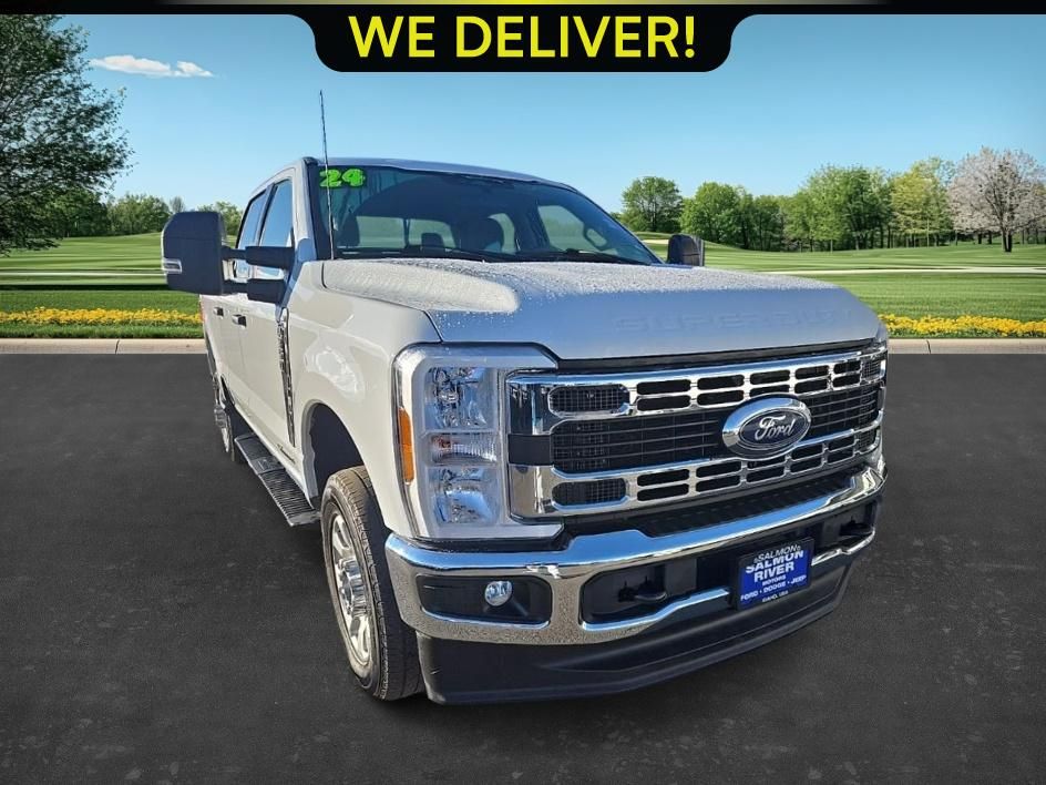 2024 Ford F-350 photo 2