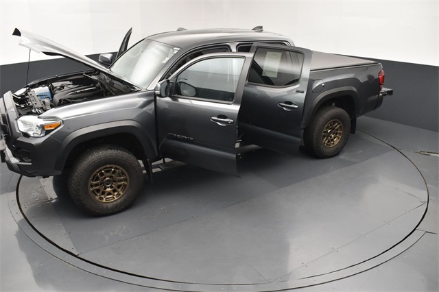 2023 Toyota RAV4 SR5 photo 26