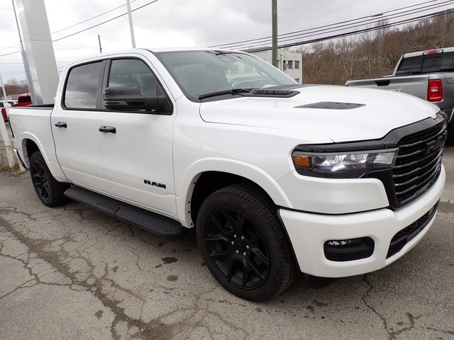 2025 Ram 1500 Laramie photo 8