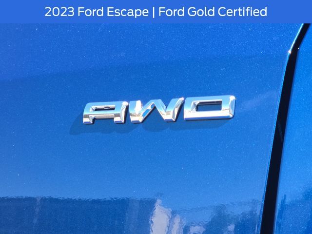 2023 Ford Escape ST-Line photo 29