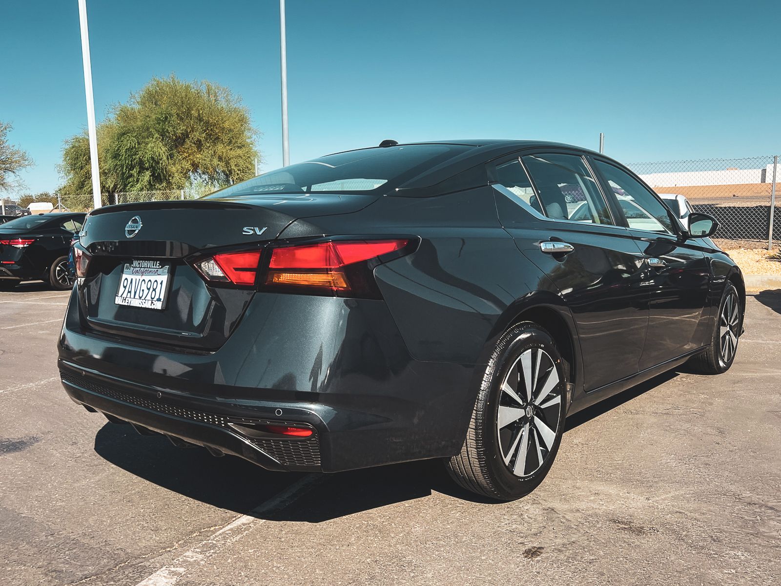 2022 Nissan Altima 2.5 SV photo 2