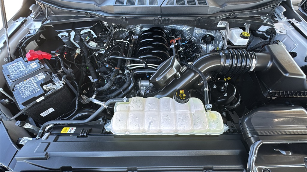 2025 Ford F-150 XLT photo 23