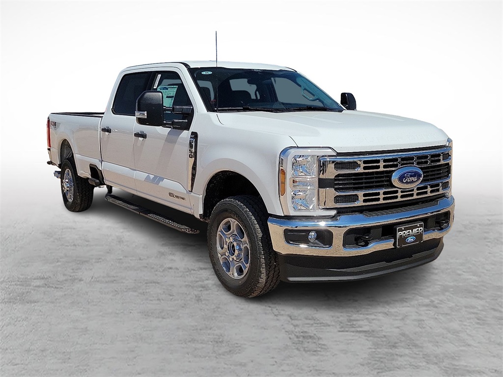 2026 Ford F-350 Super Duty XLT's photo