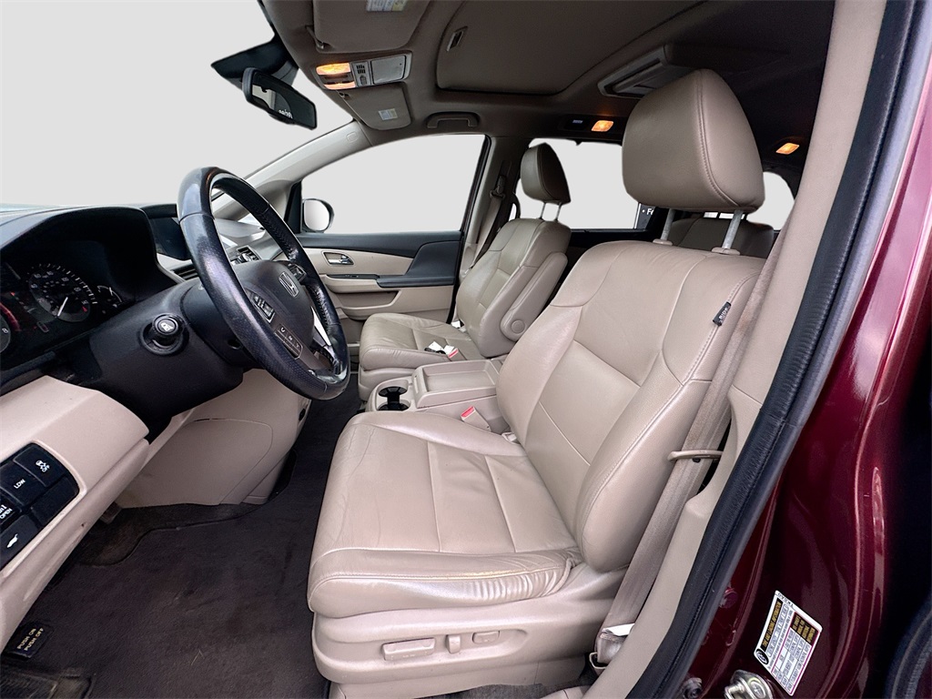 2016 Honda Odyssey EX-L photo 20