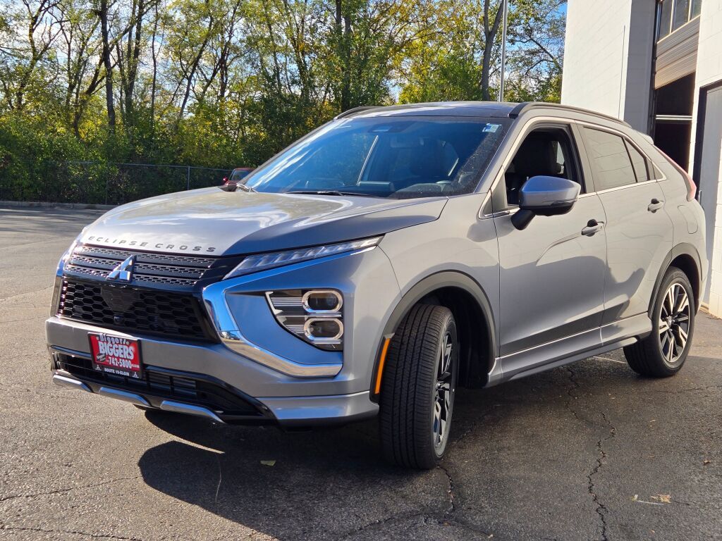 2026 Mitsubishi Eclipse Cross SEL photo 2