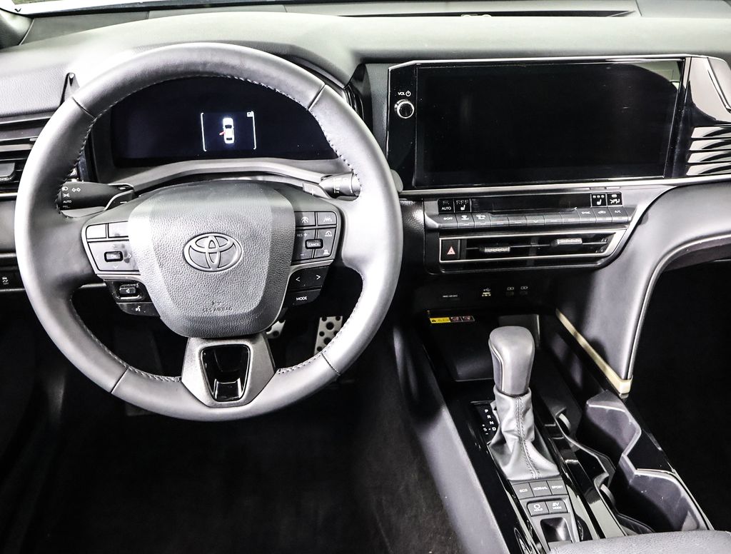2025 Toyota Camry XSE photo 11