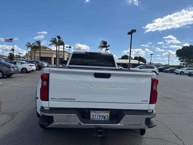 2024 Chevrolet Silverado 3500HD LTZ photo 4