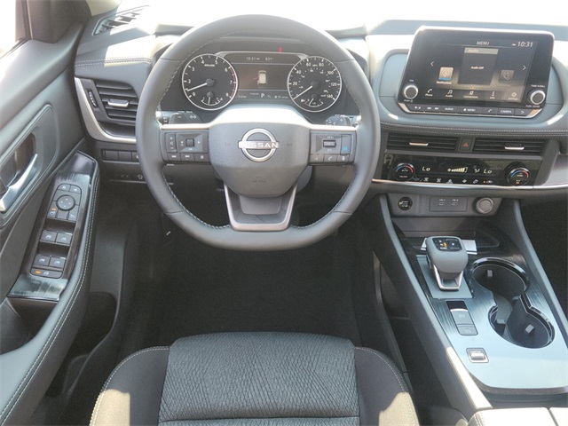 2026 Nissan Rogue SV photo 6