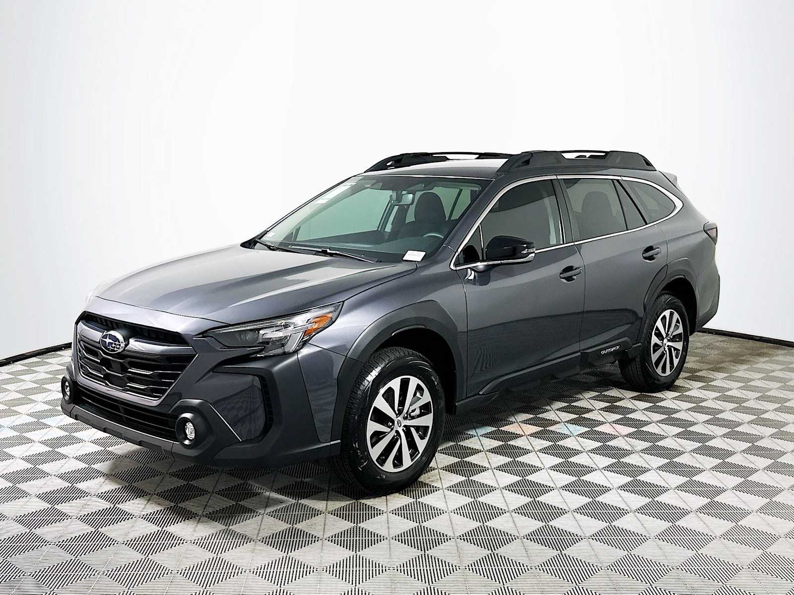 2025 Subaru Outback Premium photo 3