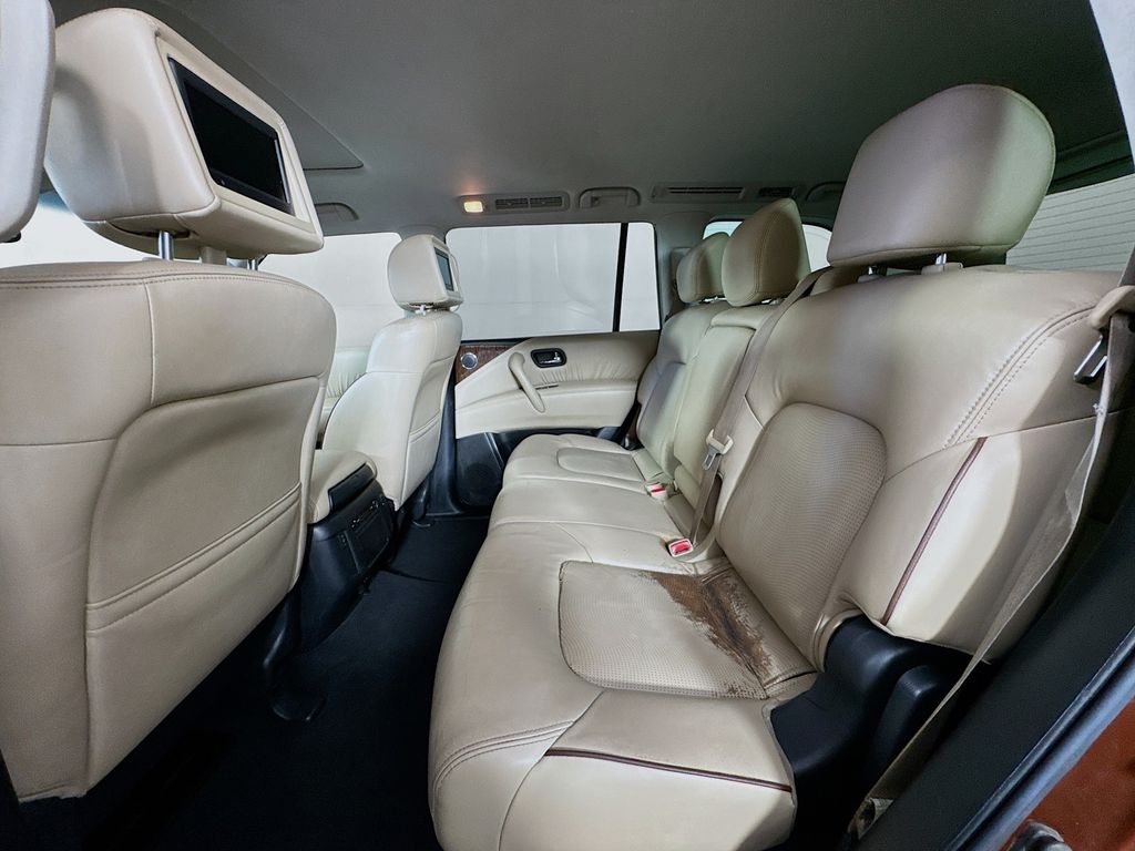 2017 Nissan Armada Platinum photo 25