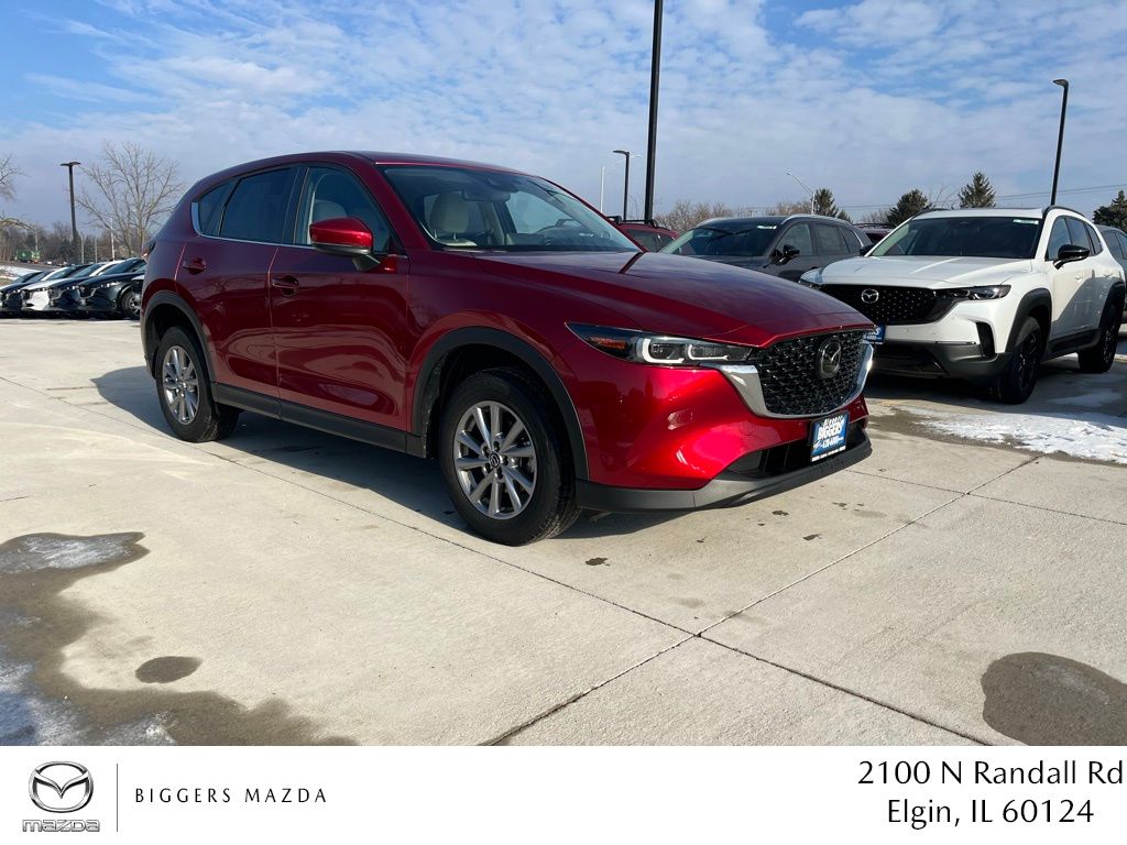 2023 Mazda CX-5 S Preferred package's photo