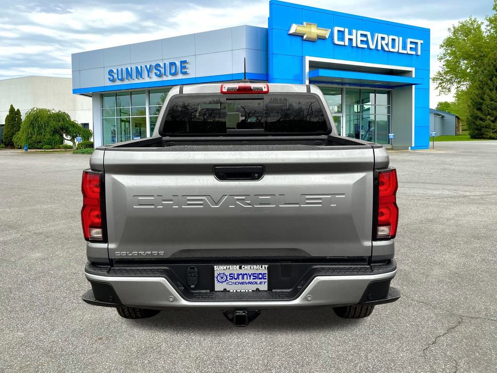 2026 Chevrolet Colorado LT photo 3