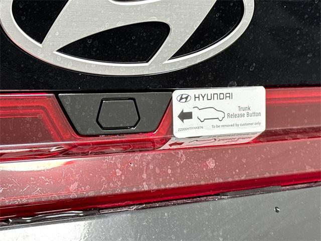 2025 Hyundai Elantra SEL Sport photo 29