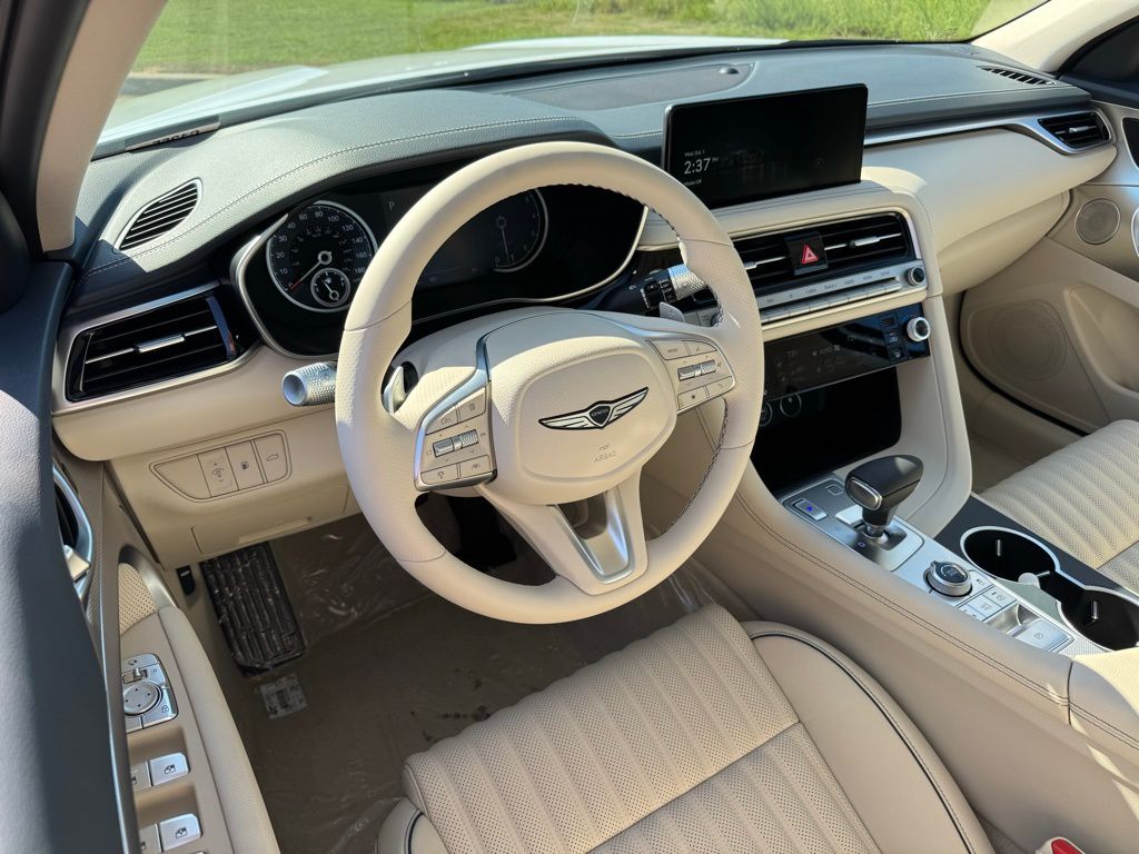 2026 Genesis G70 2.5T Prestige photo 2
