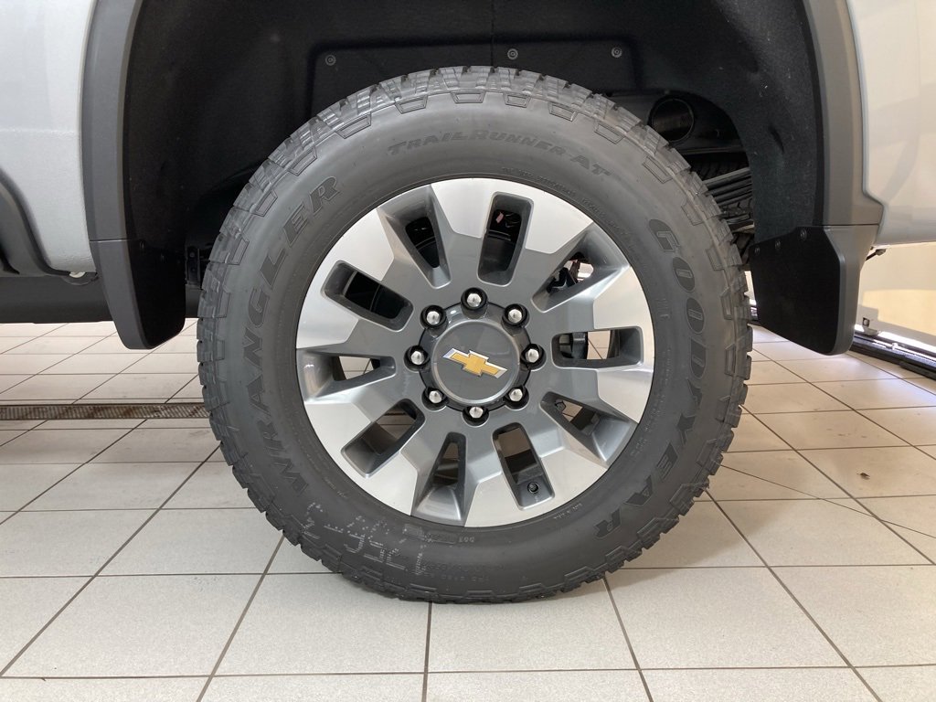 2026 Chevrolet Silverado 2500HD LT photo 20