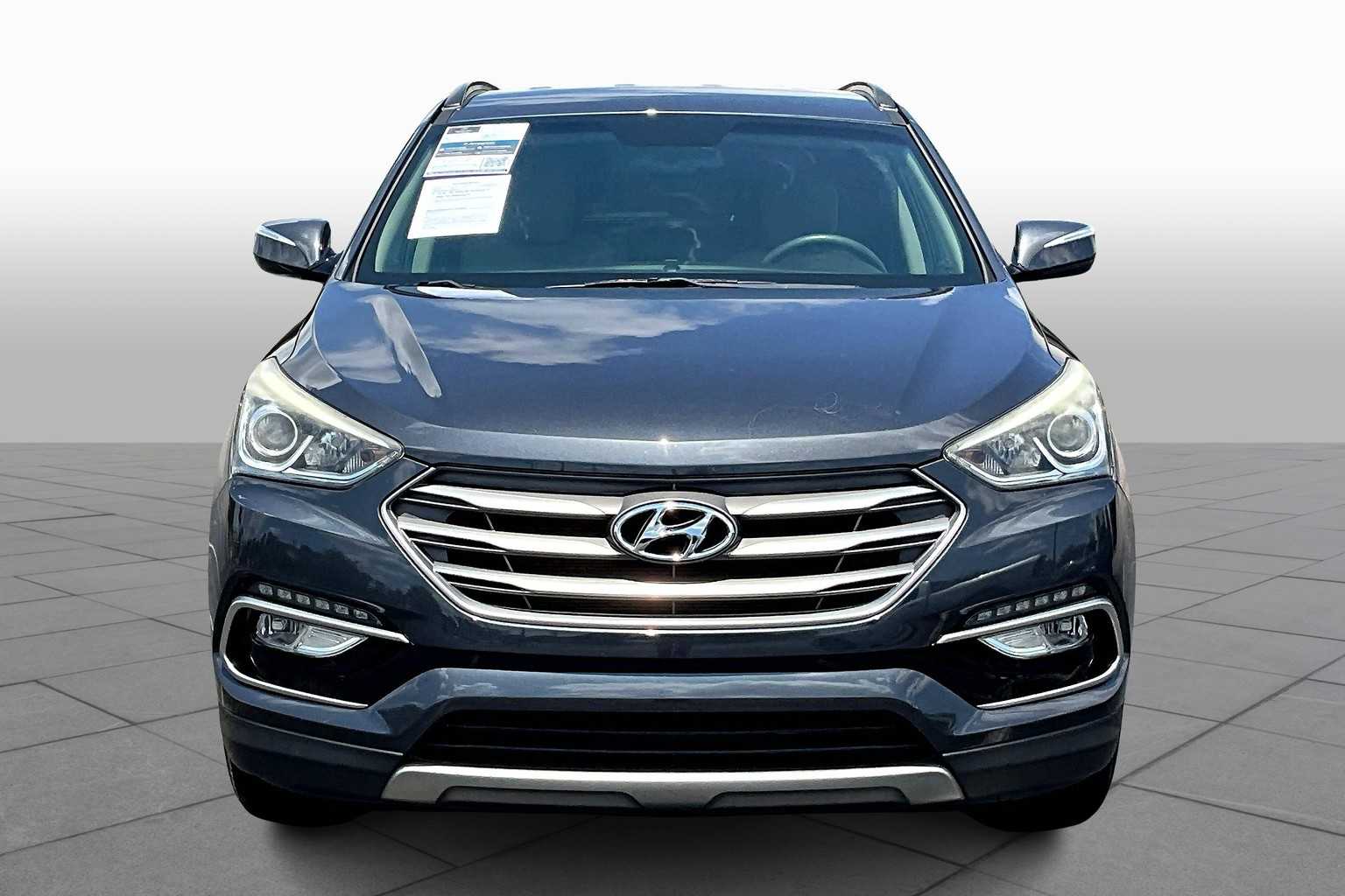 2018 Hyundai Santa Fe Sport photo 3