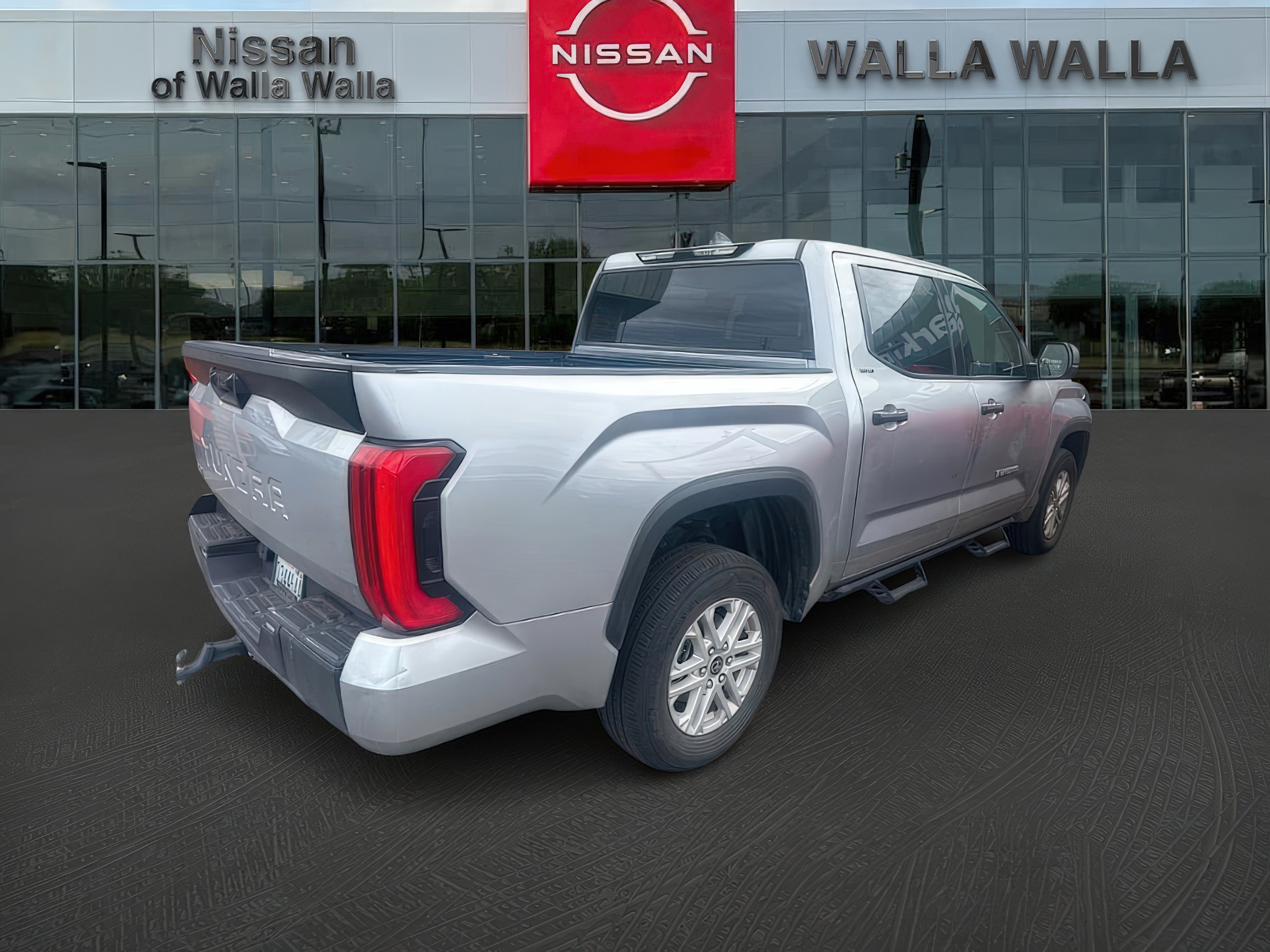 2022 Toyota Tundra SR5 photo 3