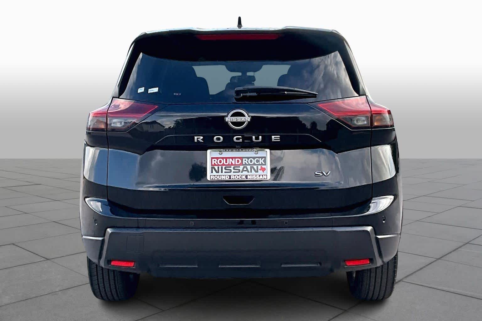 2024 Nissan Rogue SV photo 4