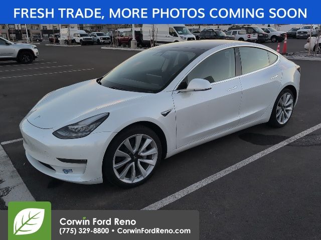 2020 Tesla Model 3 Long Range photo 3