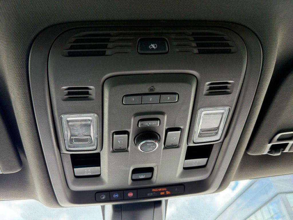2021 Gmc Yukon Denali photo 25