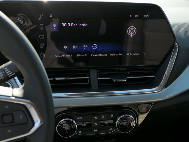 2026 Chevrolet Trax LT photo 18