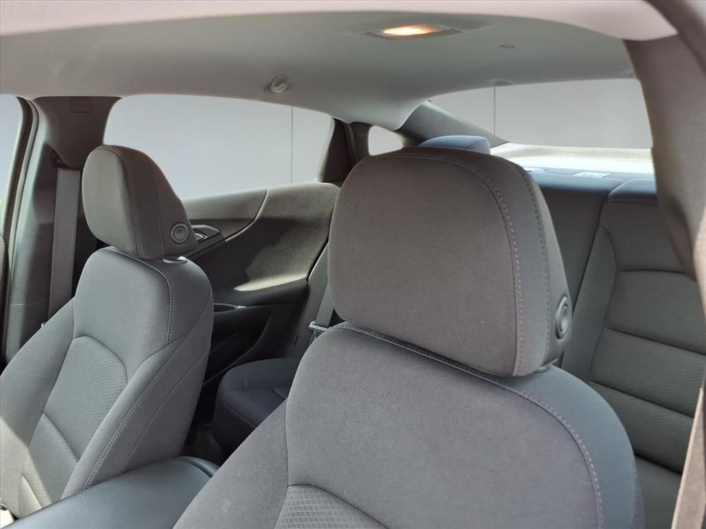 2023 Chevrolet Malibu LS photo 14
