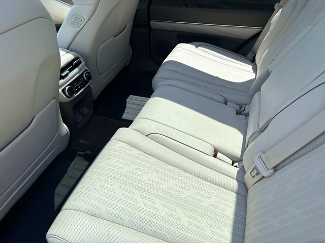 2023 Genesis GV80 2.5T AWD photo 11