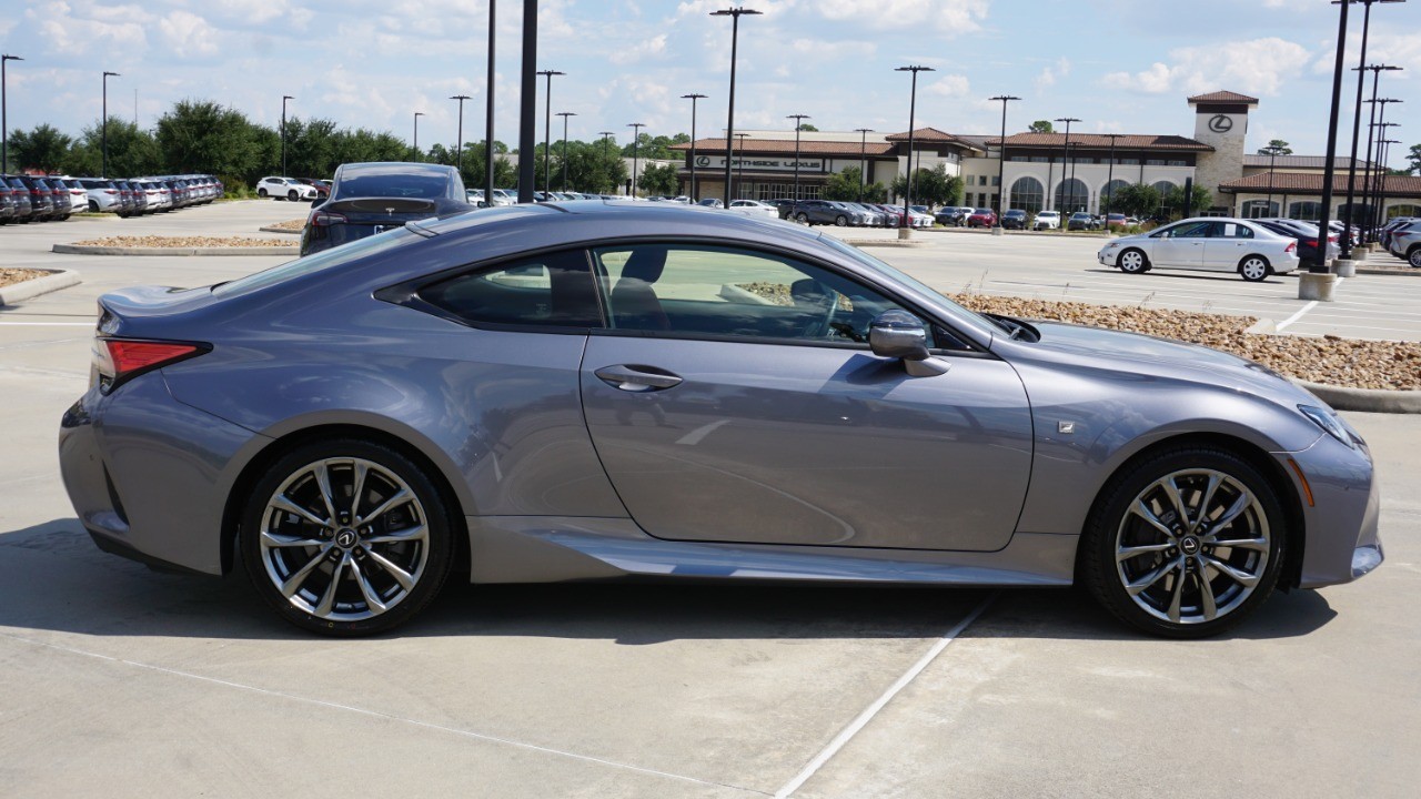 2019 Lexus RC 300 photo 4