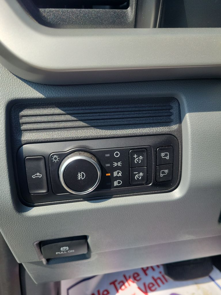 2025 Ford F-350 XLT photo 10