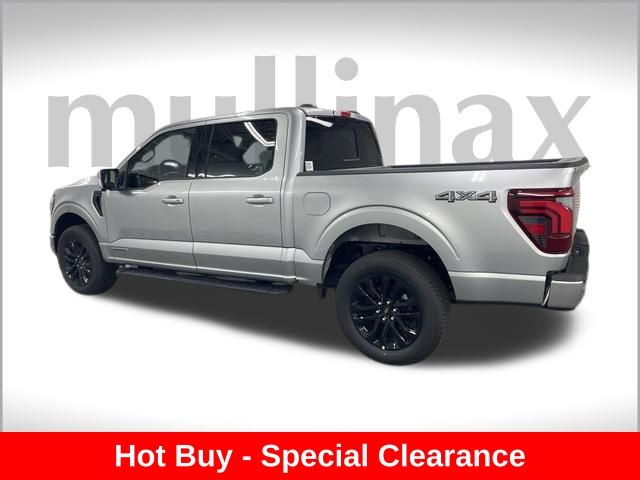 2025 Ford F-150 Lariat photo 2