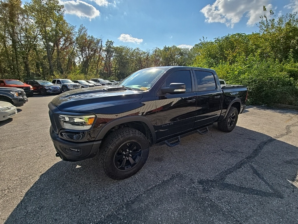 1C6SRFLT6MN589319