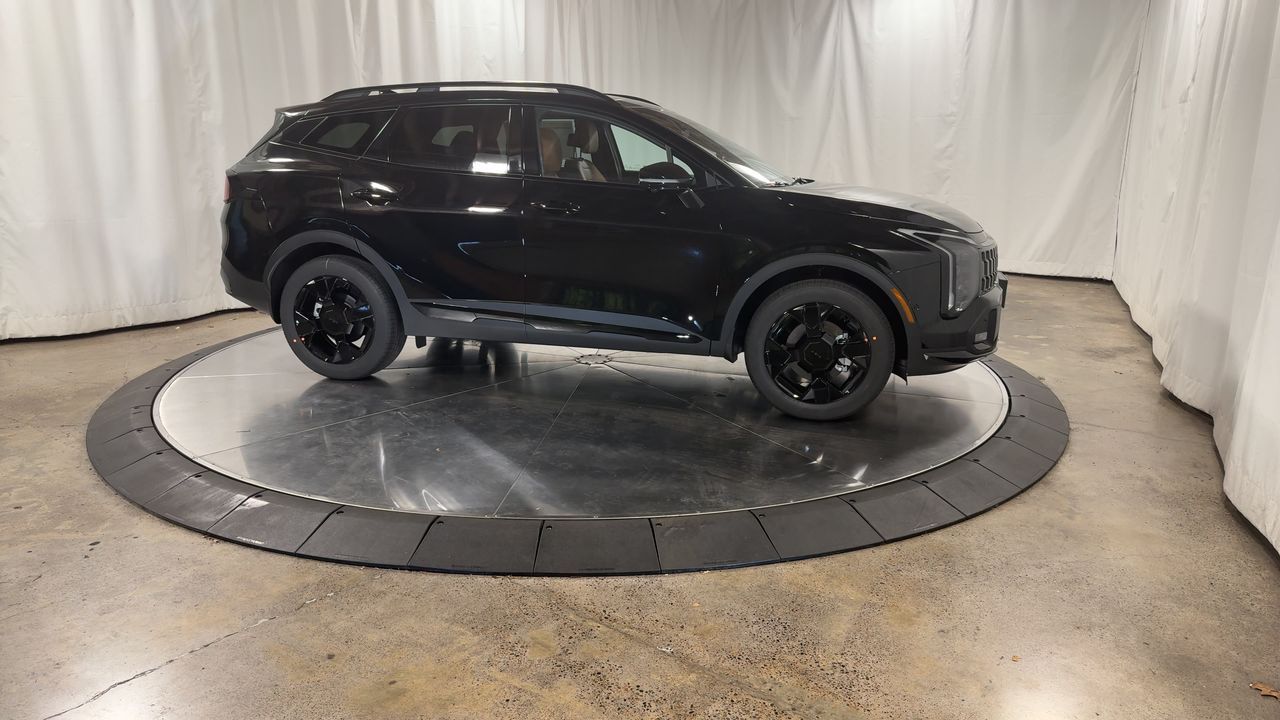 2026 Kia Sportage X-Line photo 3