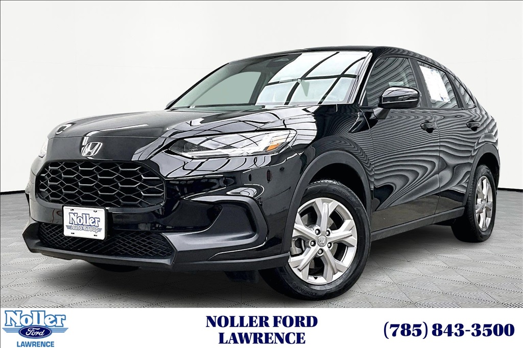 2025 Honda HR-V LX's photo