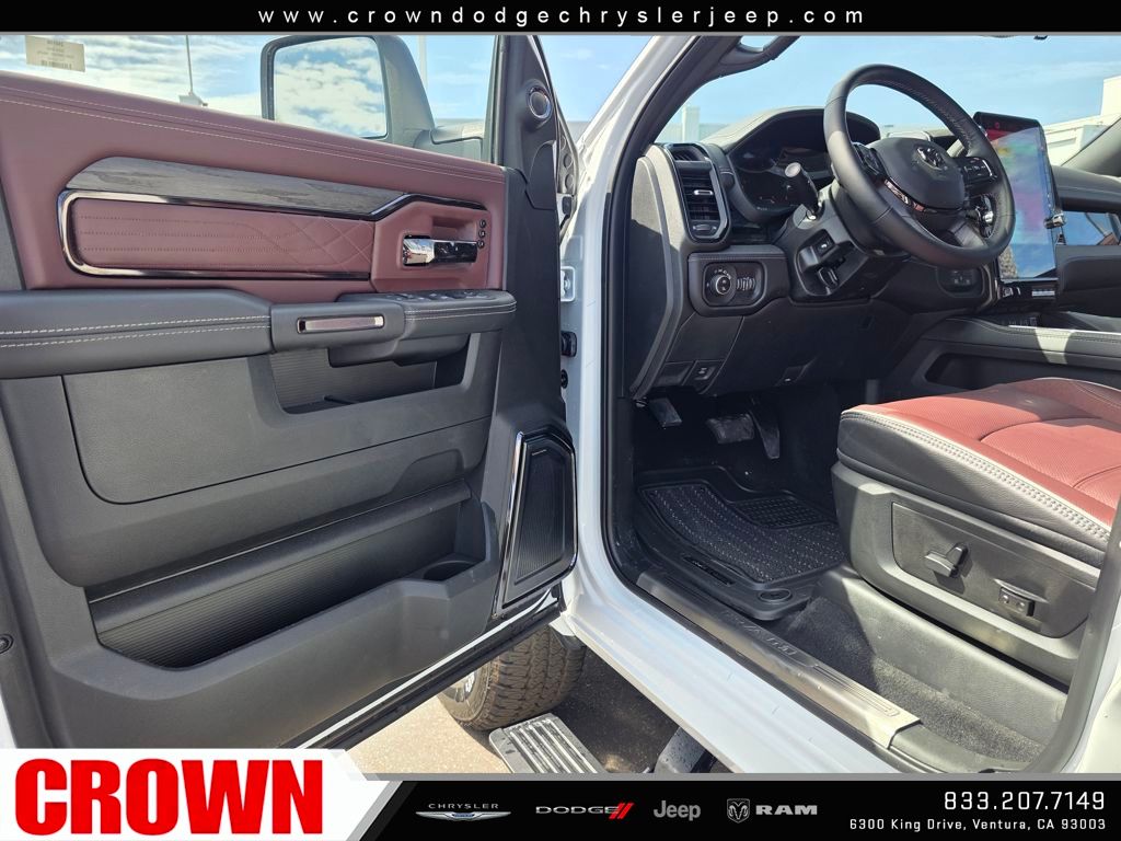 2026 Ram 3500 Limited photo 15