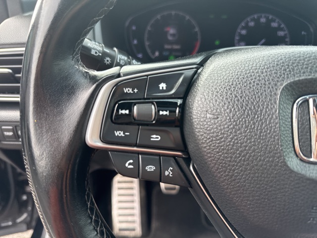 2018 Honda Accord Sport 2.0T photo 17