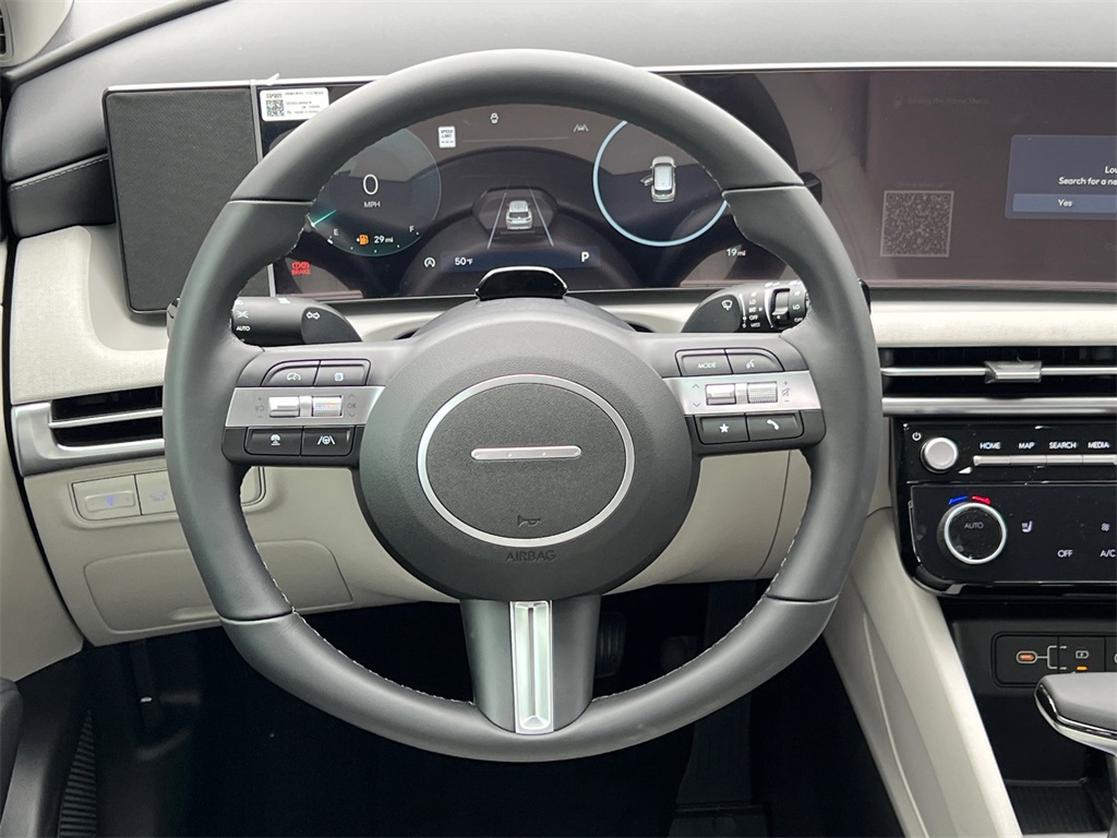 2025 Hyundai Tucson SEL Convenience photo 13