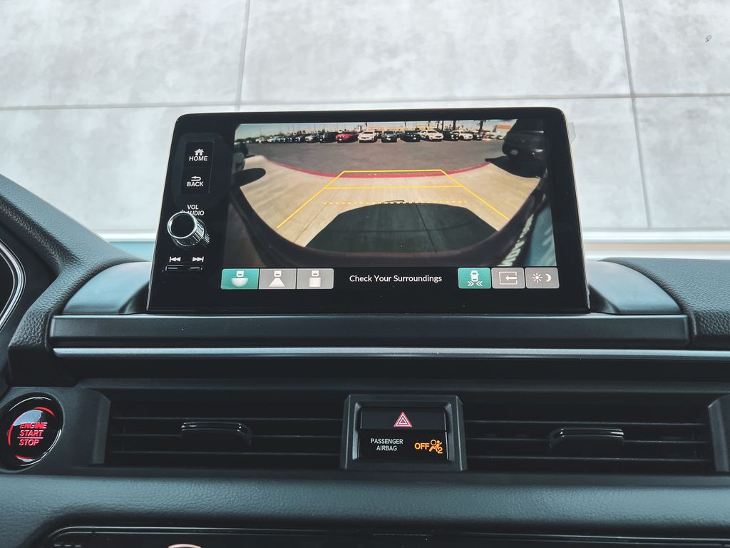 2025 Honda Pilot Touring photo 18